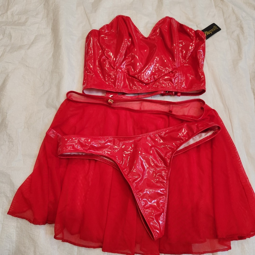 New Mapale Penelope Flirty Lingerie Set Bustier Thong Mesh Skirt Red Medium M